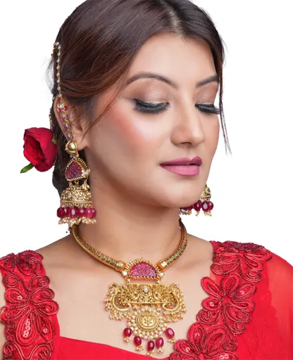 Sinma’s Vintage Hasli Pattern Necklace Set - 18K Gold-Plated Elegance