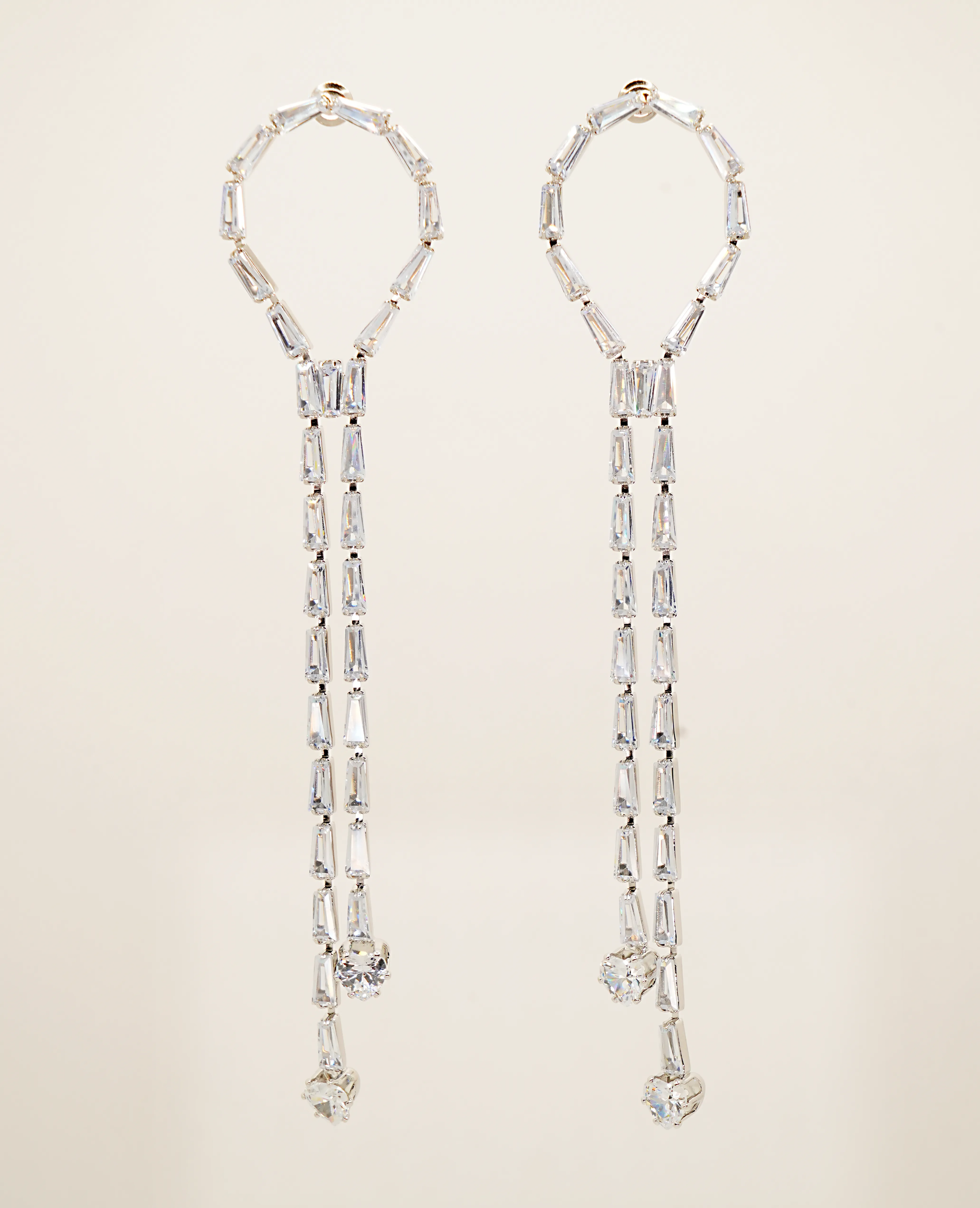 Silver Crystal Long Earrings – Graceful Sparkle for Every Occasion