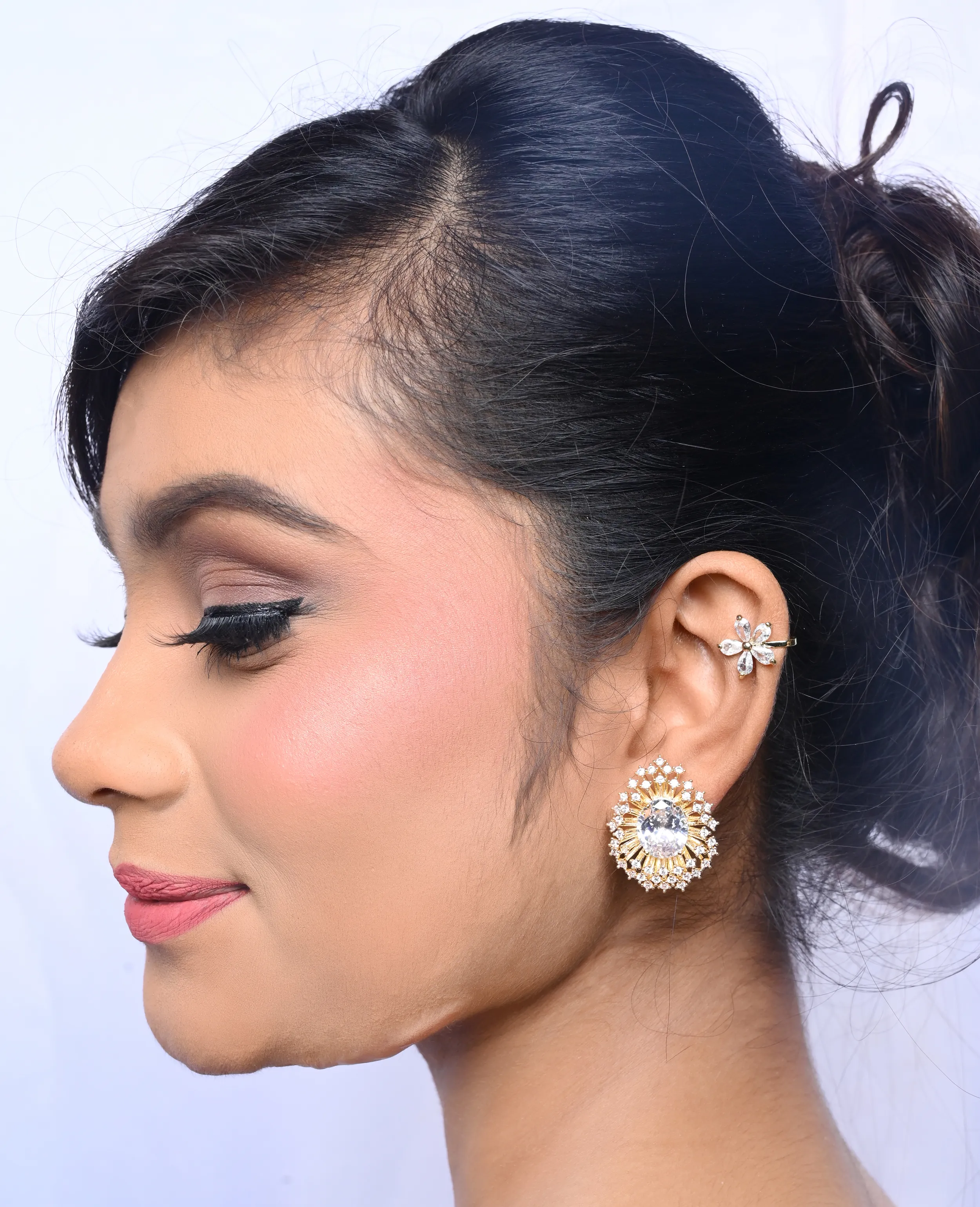 Elegant Pearl Jhumki with Ruby Bead – Ideal Size