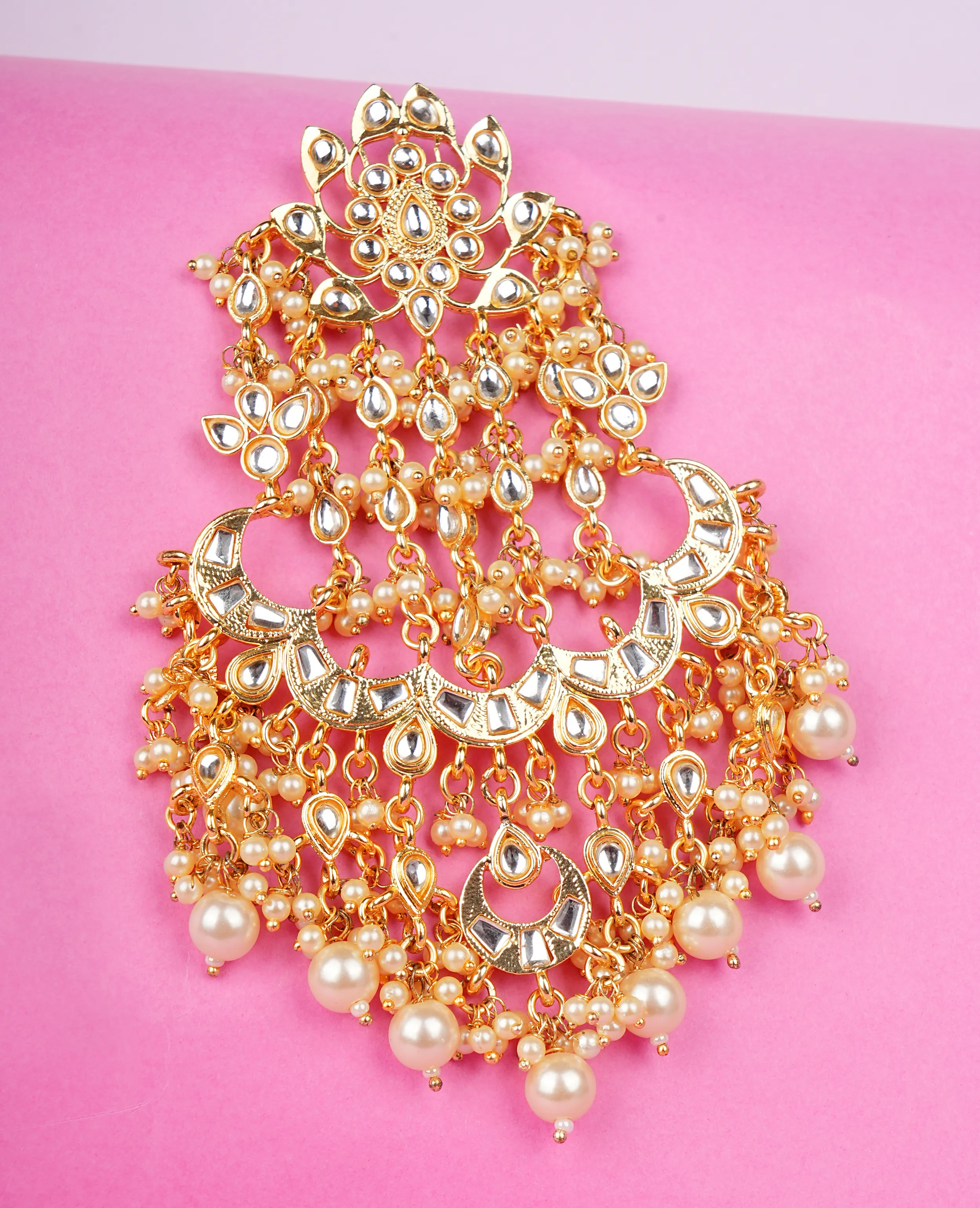 Kundan Chandelier Soft Pearl Traditional Earrings – A Touch of Regal Elegance
